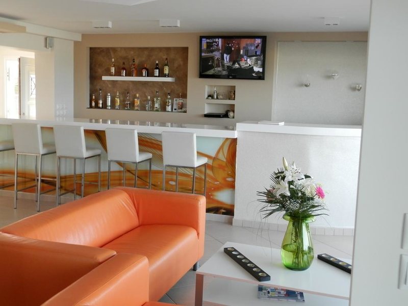 Sunrise Hotel 289126