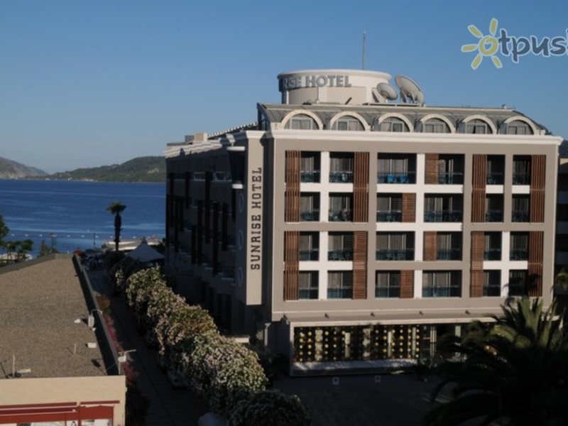 Sunrise Hotel 296409