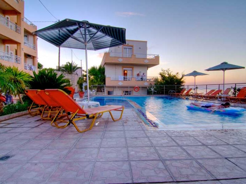 Sunrise Hotel Studios Apartments 254455