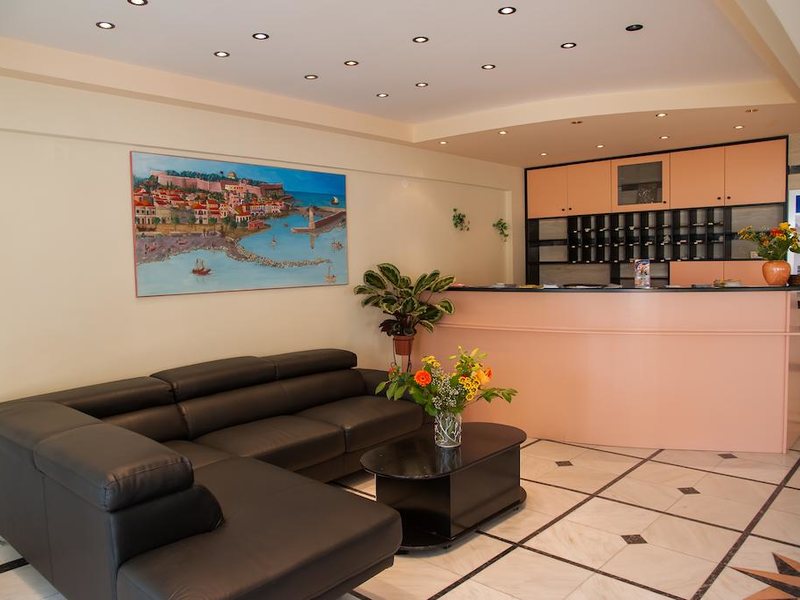 Sunrise Hotel Studios Apartments 254458