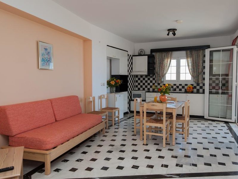 Sunrise Hotel Studios Apartments 254459