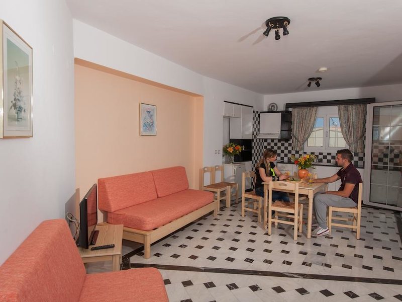 Sunrise Hotel Studios Apartments 254463