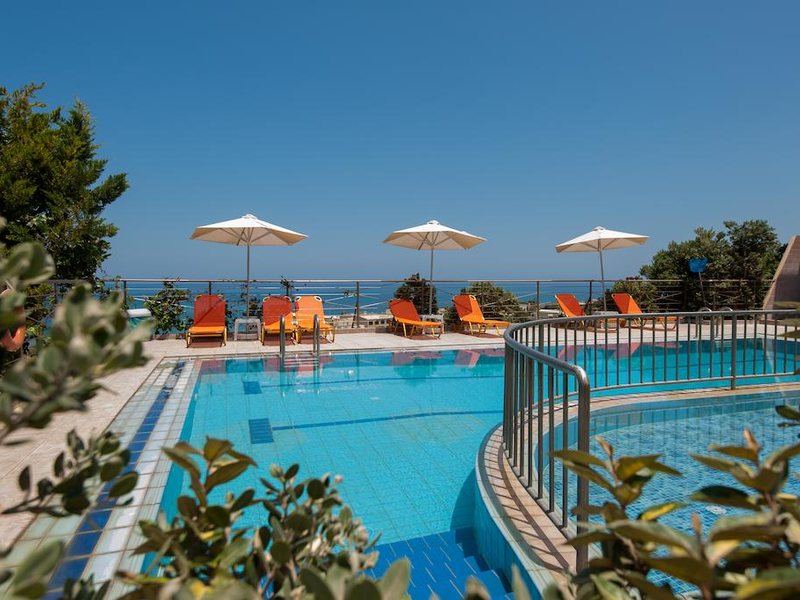 Sunrise Hotel Studios Apartments 254469