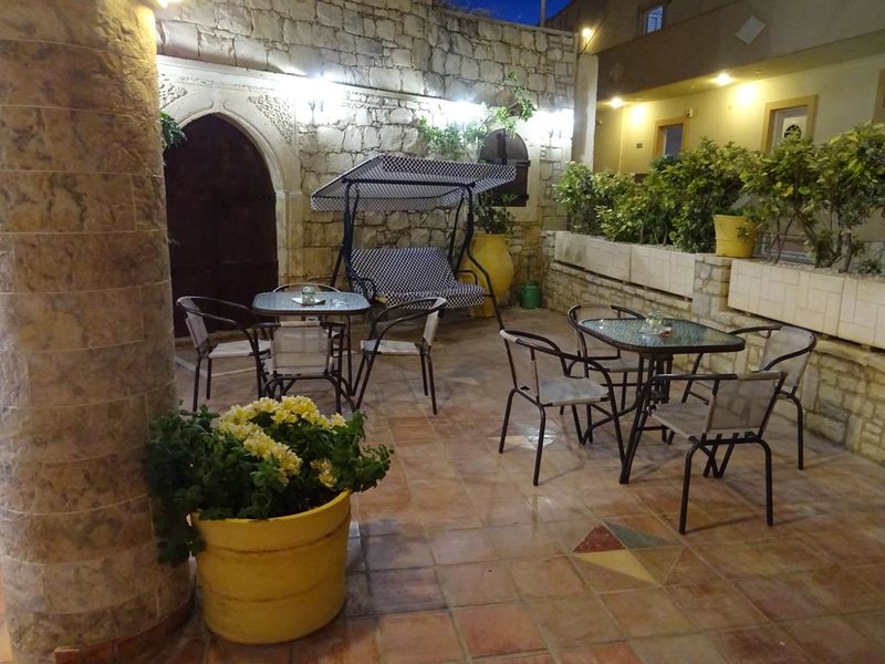 Sunrise Hotel Studios Apartments 254472