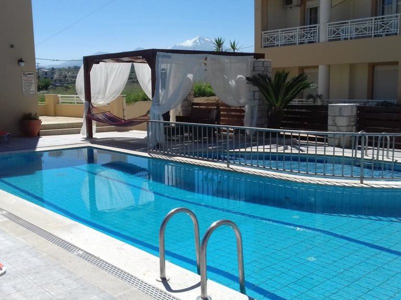 Sunrise Hotel Studios Apartments 254475