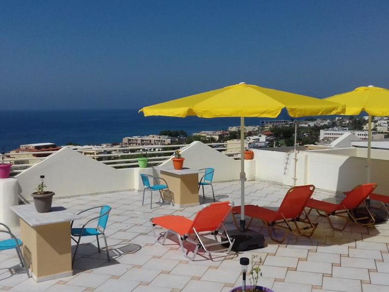 Sunrise Hotel Studios Apartments 254477