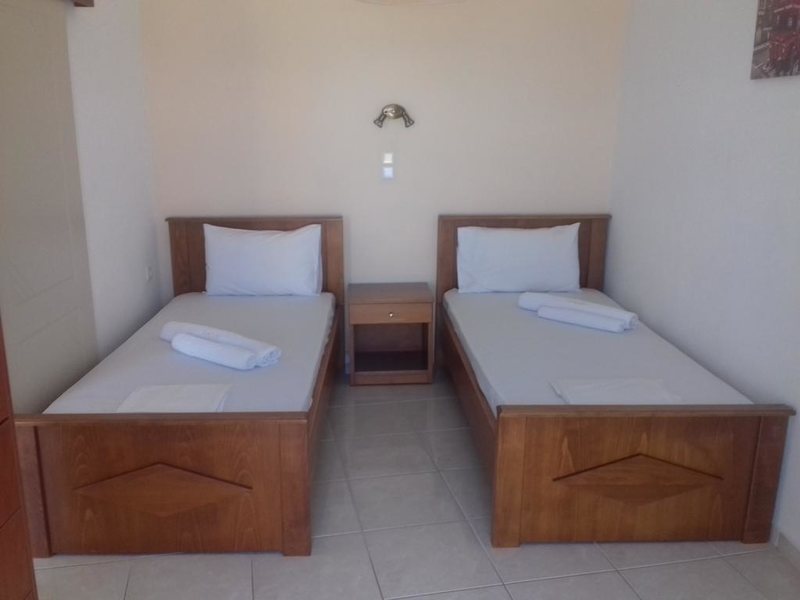 Sunrise Hotel Studios Apartments 254486