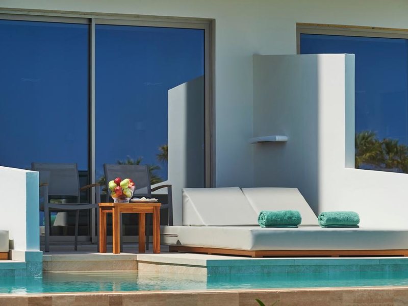 Sunrise Jade - Adults Only  291686