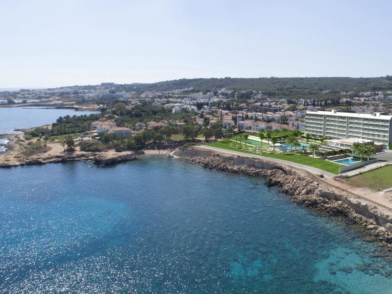 Sunrise Jade - Adults Only  291696