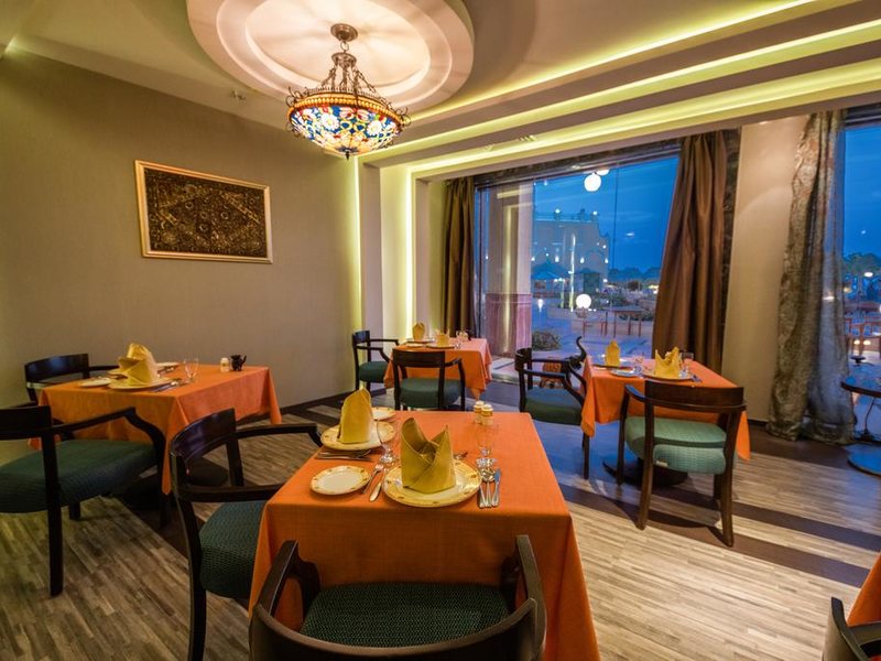 Sunrise Romance Resort (ex 294048