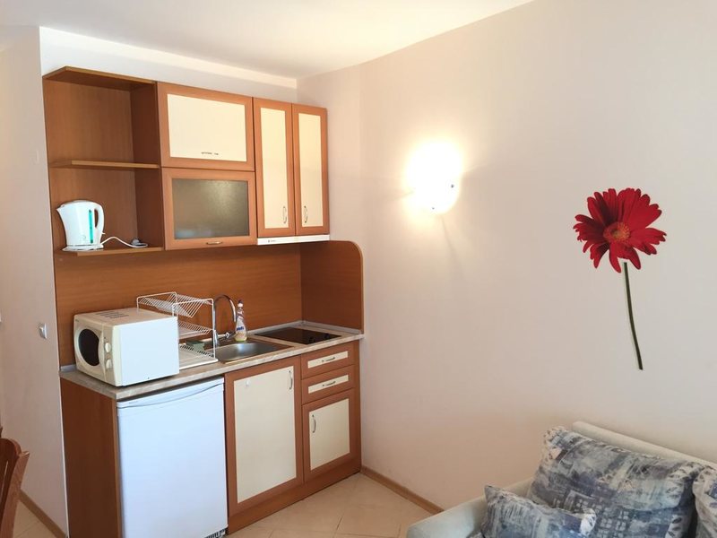 Sunset Beach Apartments 320068