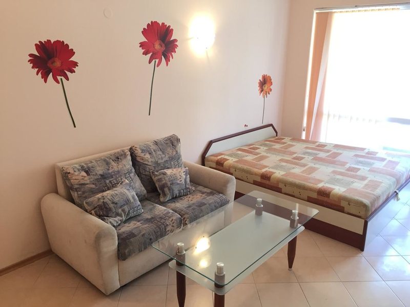 Sunset Beach Apartments 320069