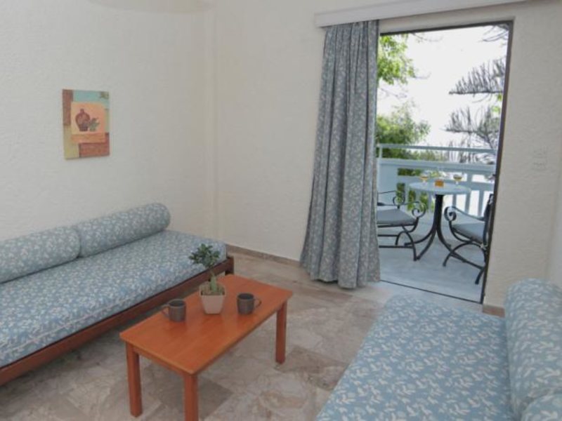 Sunset Beach Hotel (ex 79283