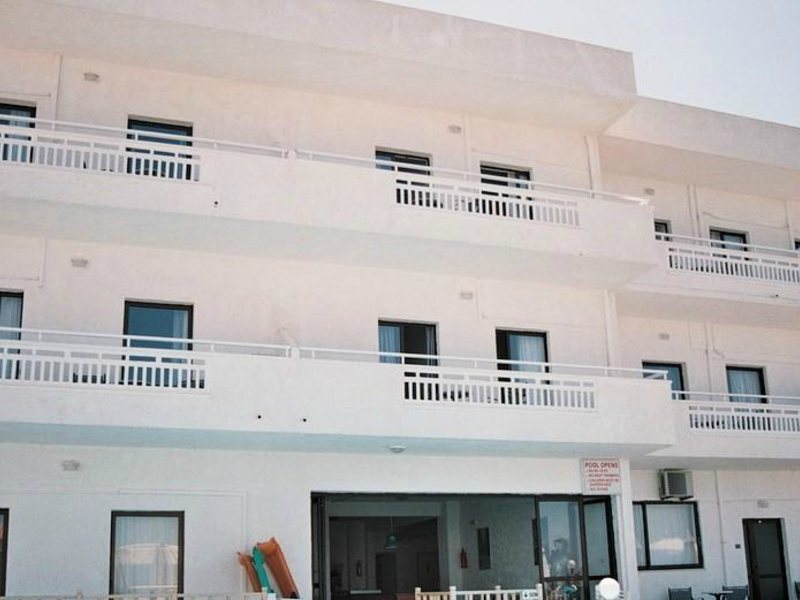 Sunset Beach Hotel (ex 79296