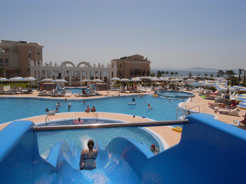 Sunset Resort  174924