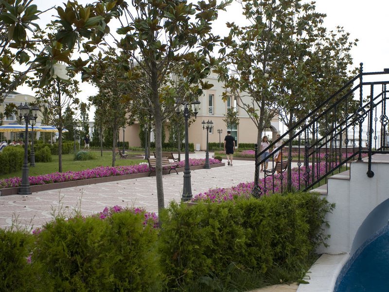 Sunset Resort  174929