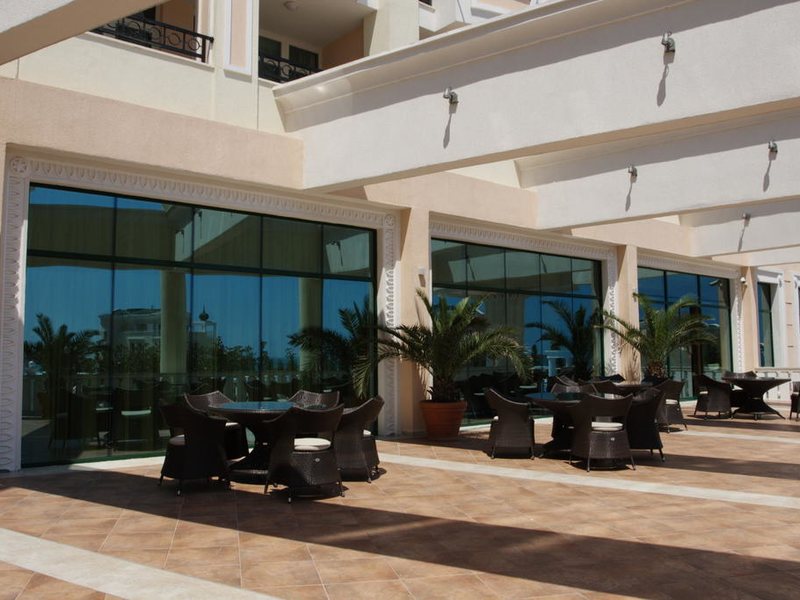 Sunset Resort  174930