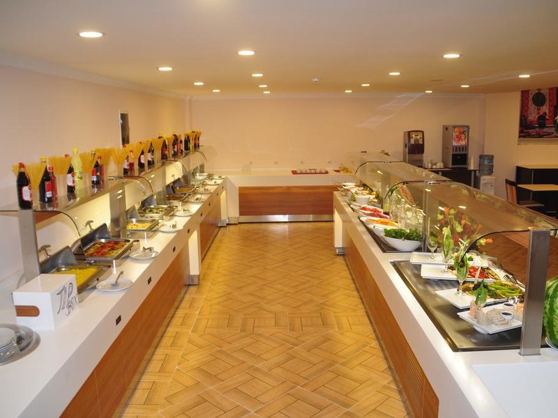 Sunshine Holiday Resort 176521