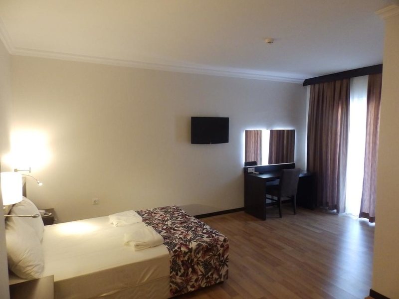 Sunshine Holiday Resort 176537