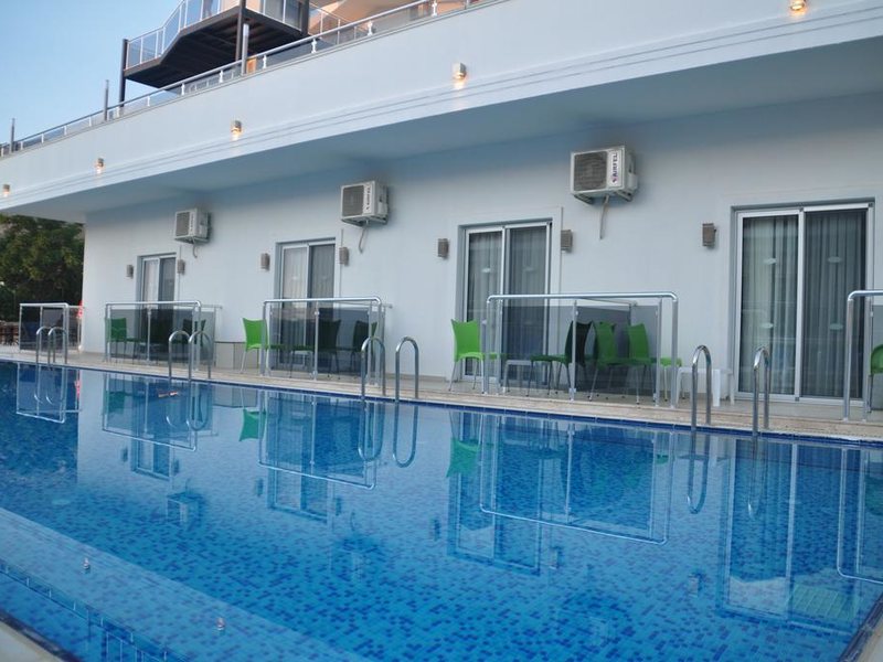 Sunshine Holiday Resort 176548