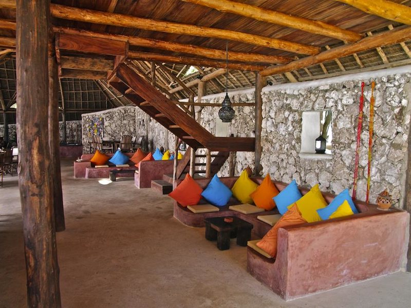 Sunshine Marine Lodge 202543