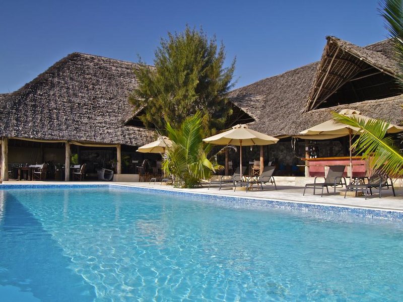 Sunshine Marine Lodge 202546