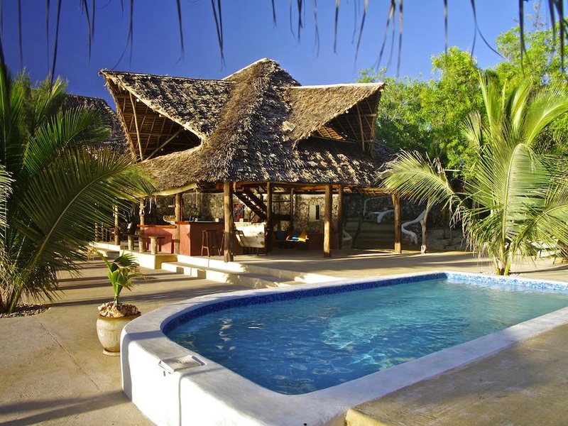 Sunshine Marine Lodge 202548