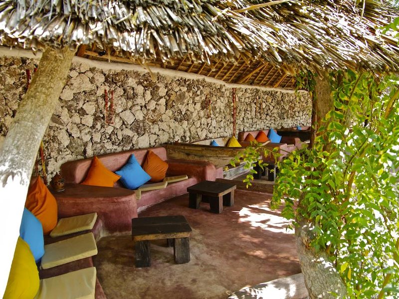 Sunshine Marine Lodge 202550