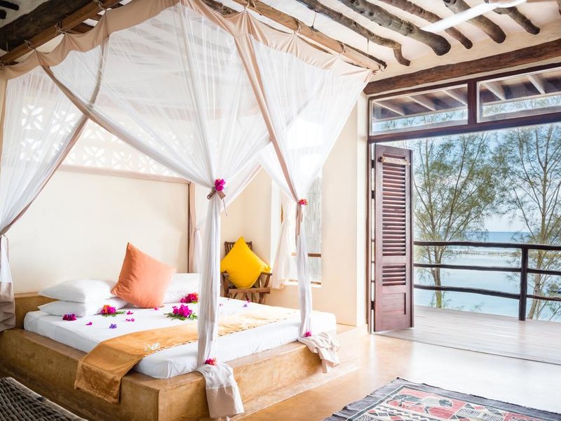 Sunshine Marine Lodge 202557