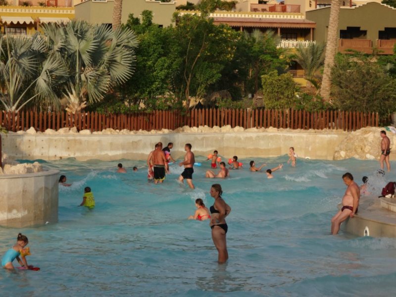 Sunwing Family 130606