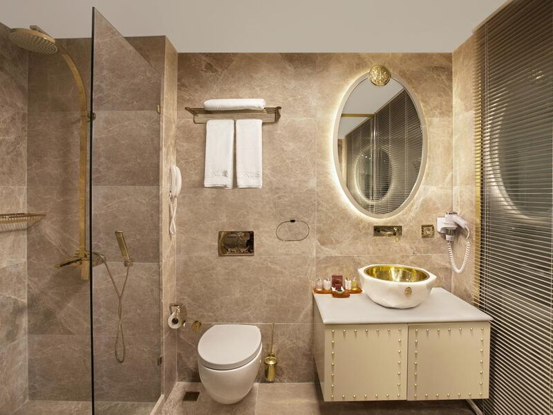 Sura Designe Hotel & Suite S Class 243686