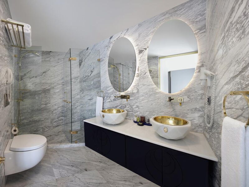 Sura Designe Hotel & Suite S Class 243687