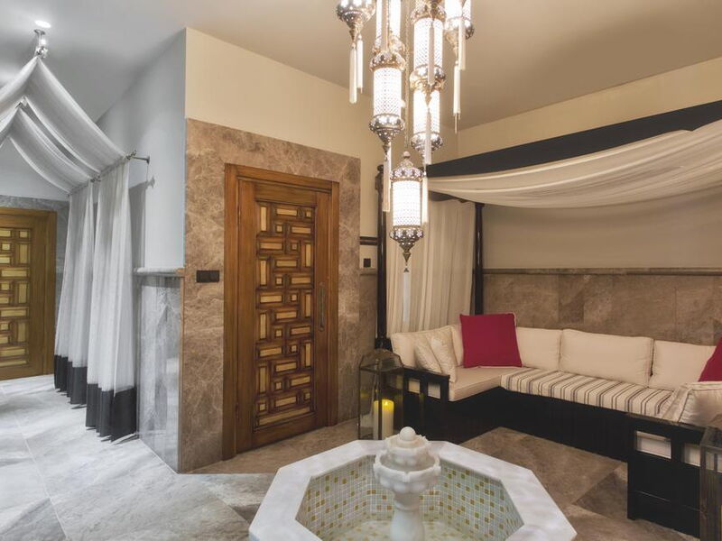 Sura Designe Hotel & Suite S Class 243705