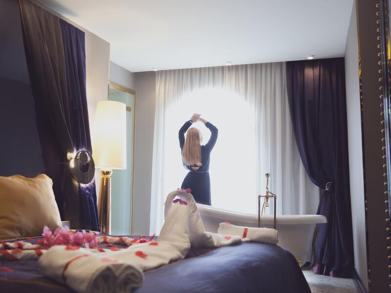 Sura Designe Hotel & Suite S Class 243707