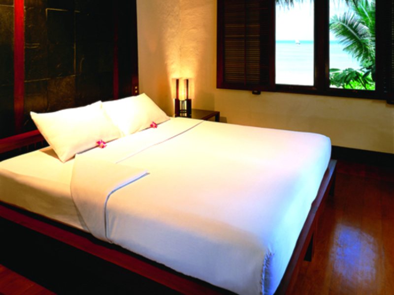 Surin Phuket (ex 25935