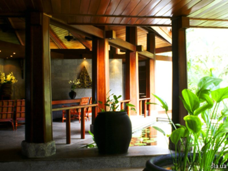 Surin Phuket (ex 25942