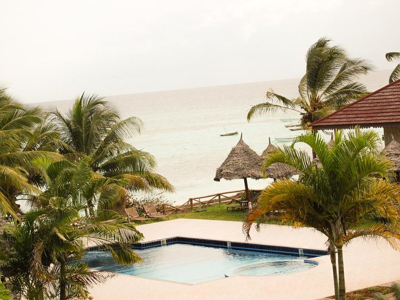 Swahili Beach Resort  202572