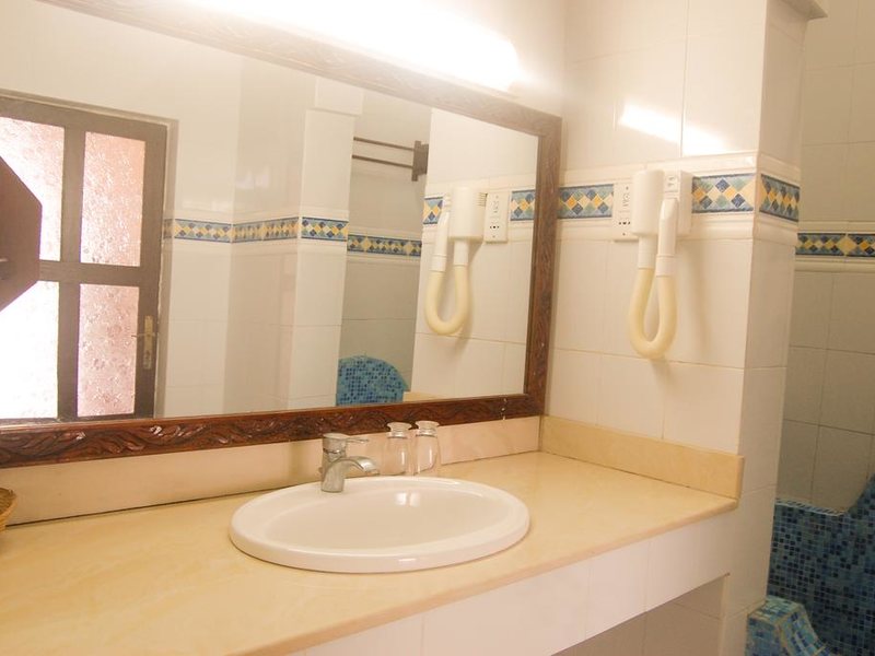 Swahili Beach Resort  202577