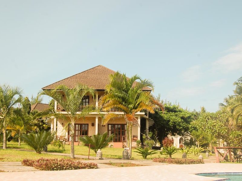 Swahili Beach Resort  202587