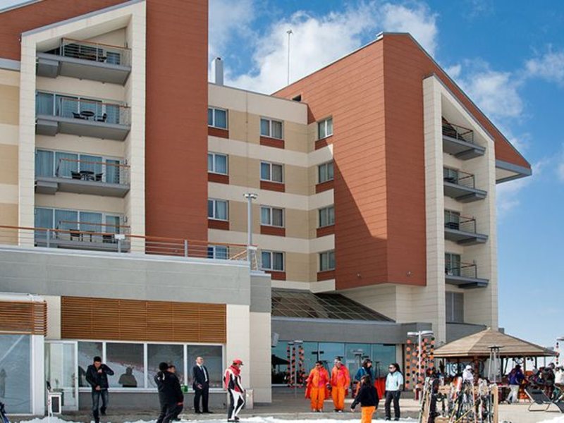 Sway Hotels (ех 44417