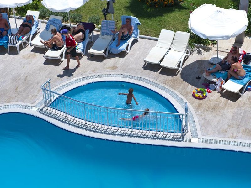 Sweet Park Hotel 277550