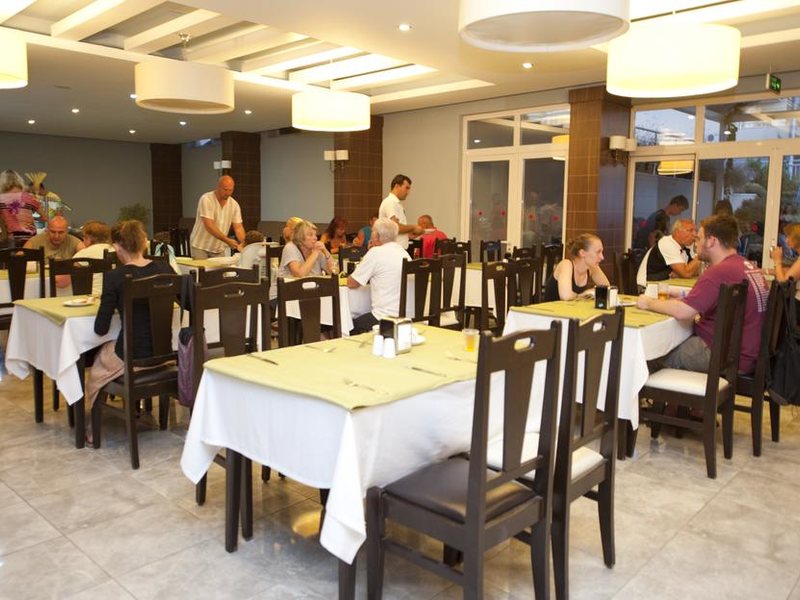 Sweet Park Hotel 277557