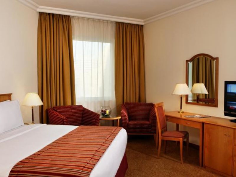 Swiss-Bel Нotel Sharjah 119755