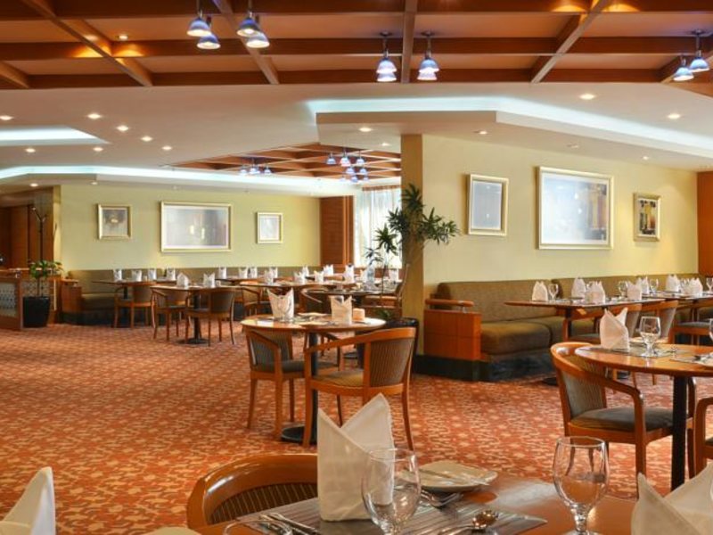 Swiss Belhotel Sharjah (ех 49306