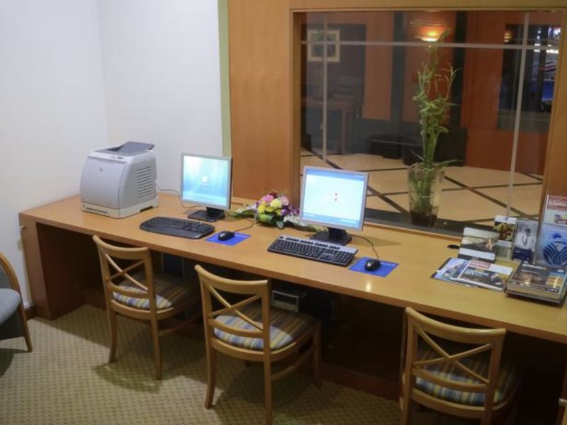 Swiss Belhotel Sharjah (ех 49311