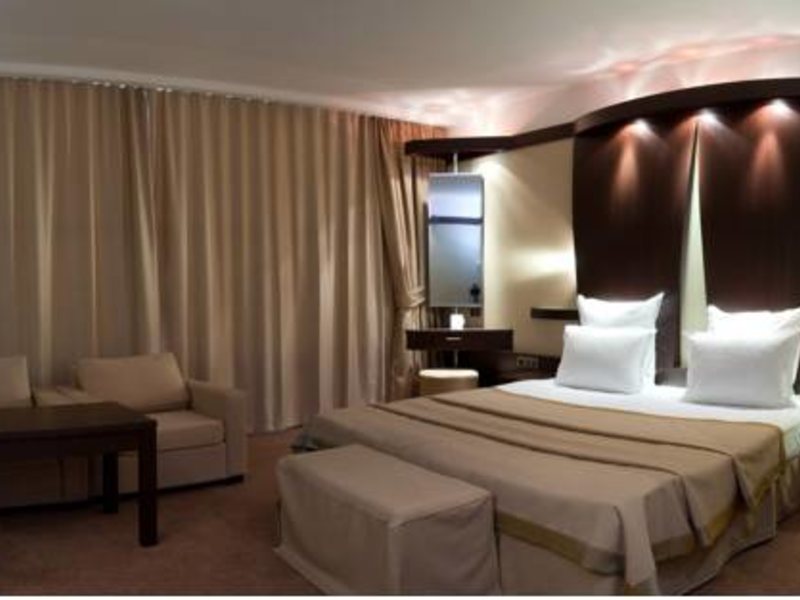 Swiss Belhotel (ех 314402