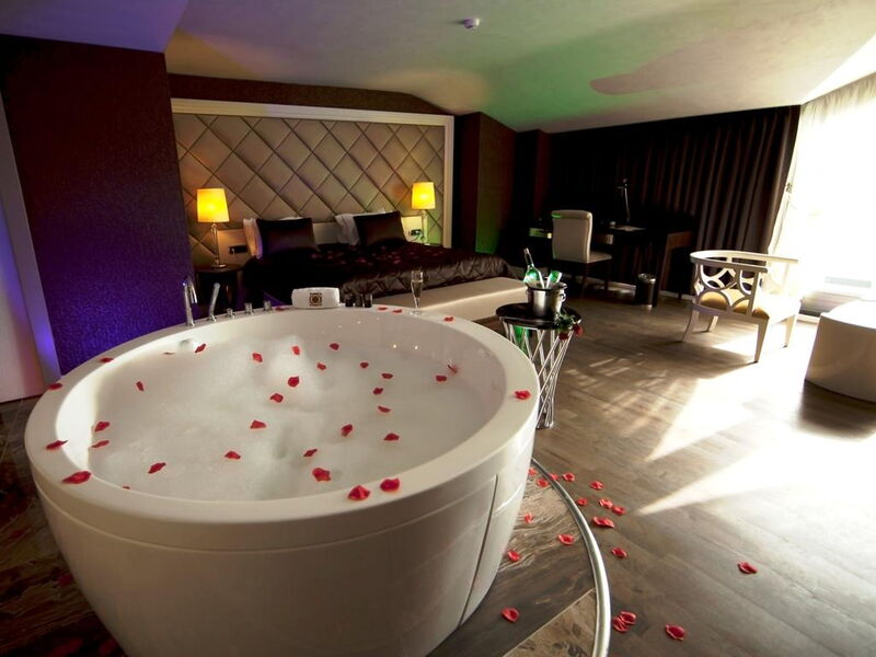 Taba Luxury Suites & Hotel Istanbul 279204