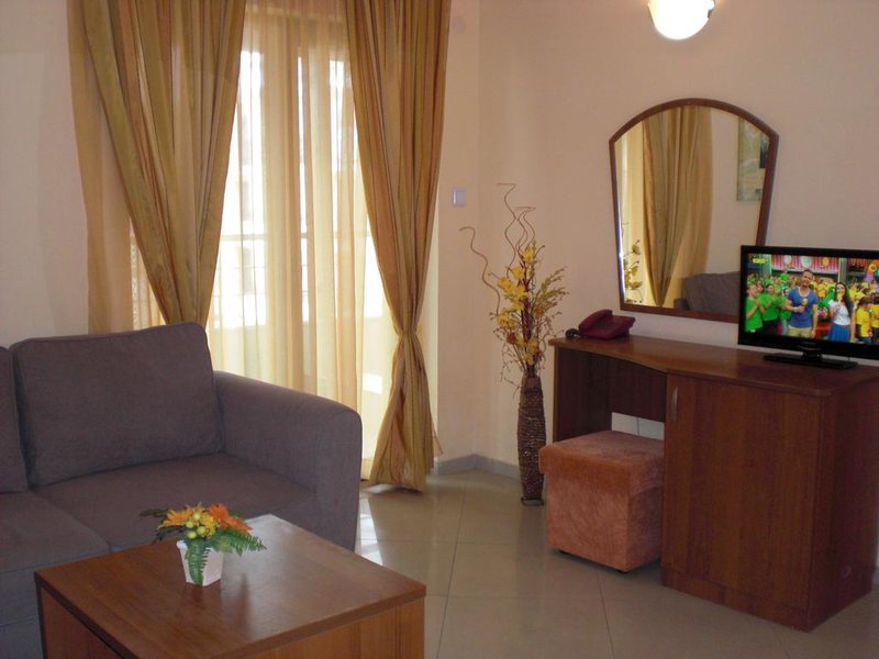 Tabanov Beach  214305