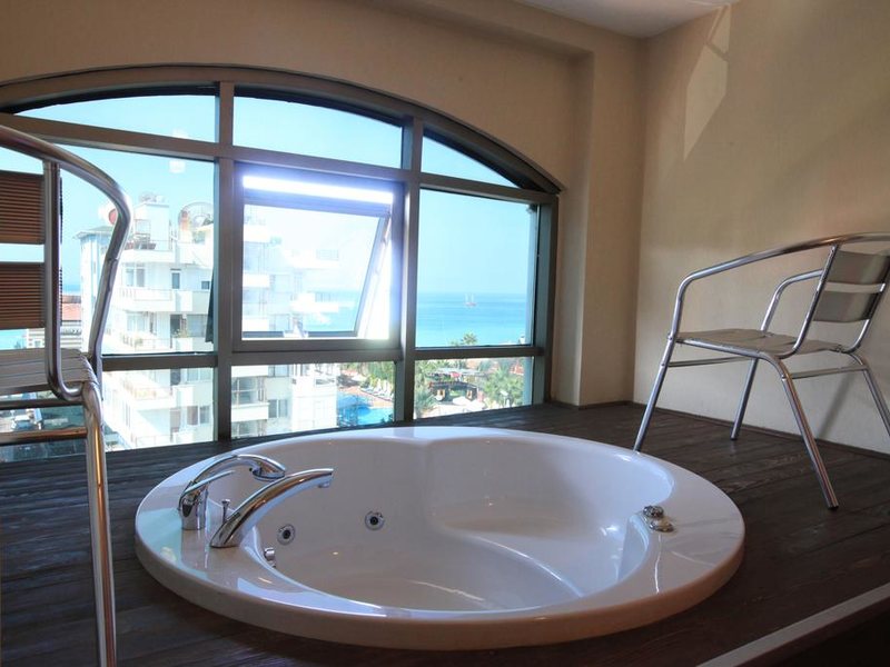 Tac Premier Hotel & Spa 177180