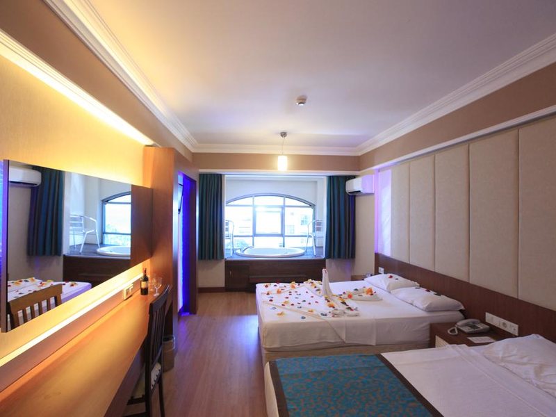 Tac Premier Hotel & Spa 177181